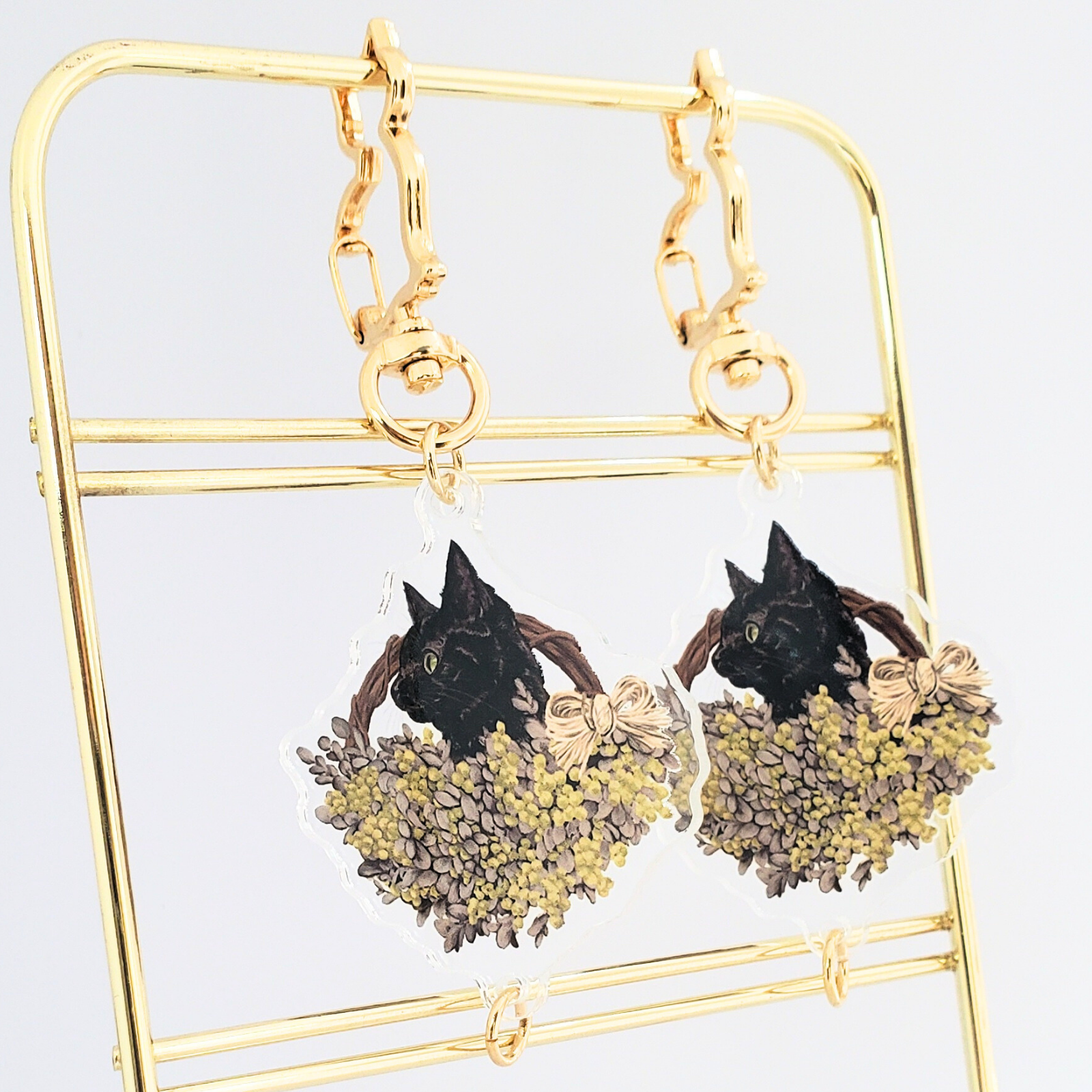 ミモザと黒猫 アクリルキーホルダー